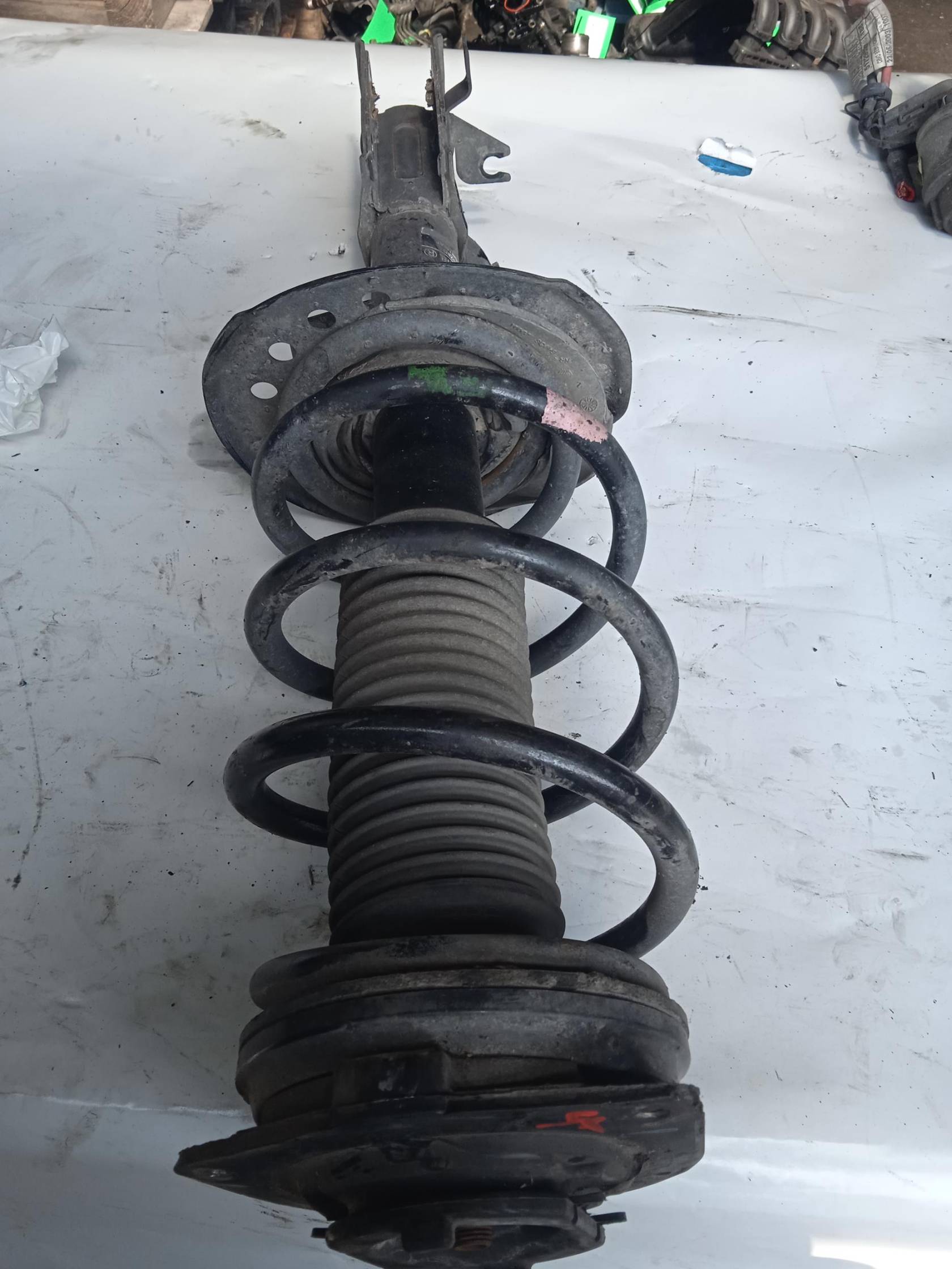 Ammortizzatore ant. sx.